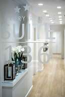 Suite 136 Luxury Rooms