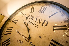 Suite 136 Luxury Rooms