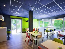 ibis budget Pau Lescar