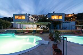 Sarakinas Residences