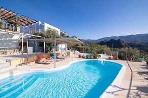 Sarakinas Residences