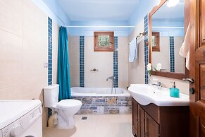 Sarakinas Residences