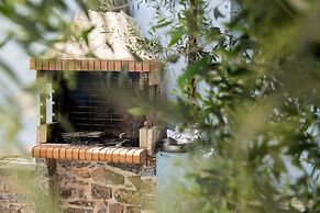 Sarakinas Residences