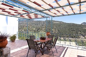 Sarakinas Residences