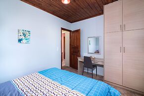 Sarakinas Residences