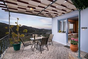 Sarakinas Residences