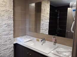 The Santo George Beach Resort