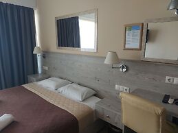 The Santo George Beach Resort