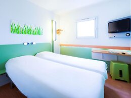 ibis Budget Pau Est