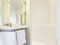 ibis Budget Pau Est