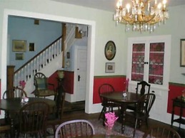 Oak Manor Inn