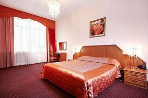 Vladimirskaya Hotel