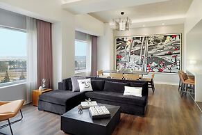 Renaissance Atlanta Airport Gateway Hotel