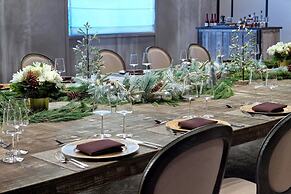 Renaissance Atlanta Airport Gateway Hotel