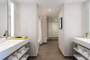 Renaissance Atlanta Airport Gateway Hotel