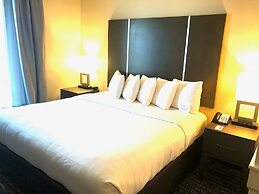 Comfort Suites Near Sam Houston Race Park