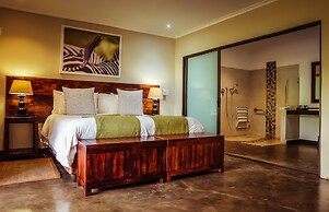Bushveld Terrace Safari Hotel, Lodge & Spa