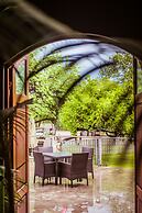 Bushveld Terrace Safari Hotel, Lodge & Spa