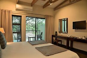 Bushveld Terrace Safari Hotel, Lodge & Spa