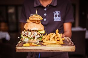 Bushveld Terrace Safari Hotel, Lodge & Spa