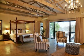 Bushveld Terrace Safari Hotel, Lodge & Spa
