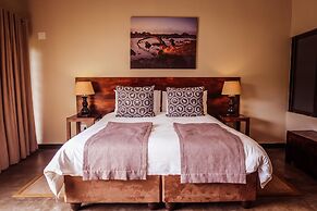 Bushveld Terrace Safari Hotel, Lodge & Spa