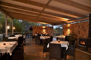 Bushveld Terrace Safari Hotel, Lodge & Spa