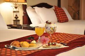 Summerfield Luxury Resort & Botanical Garden