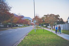 Two Fat Owls Guesthouse