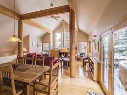 Cool Ridge Town Home at Summerwood 3 Bedroom Holiday home by Key to th