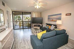 Hibiscus Resort D 2 Bedroom Condo by MCM