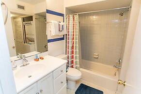 Hibiscus Resort D 2 Bedroom Condo by MCM