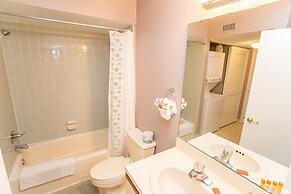 Hibiscus Resort B 2 Bedroom Condo by MCM
