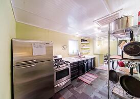 Surf Cottage 2 Bedroom Holiday Home By My Ocean Rentals