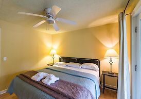 Surf Cottage 2 Bedroom Holiday Home By My Ocean Rentals