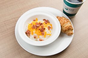 Homewood Suites by Hilton Concord Charlotte