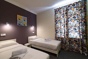Good Night Hotel