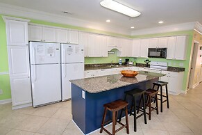 Grand Cayman B Holiday Home 8 bedroom By Affordable Large Properties