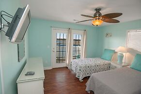 Grand Cayman B Holiday Home 8 bedroom By Affordable Large Properties