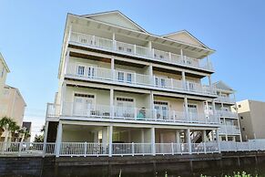 Grand Cayman B Holiday Home 8 bedroom By Affordable Large Properties