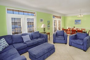 Grand Cayman B Holiday Home 8 bedroom By Affordable Large Properties