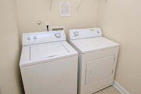 Grand Cayman B Holiday Home 8 bedroom By Affordable Large Properties