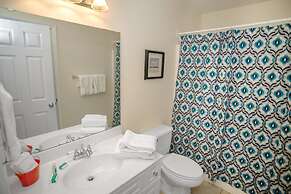 Grand Cayman B Holiday Home 8 bedroom By Affordable Large Properties