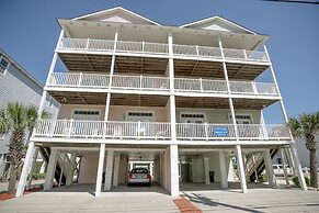Grand Cayman I Holiday Home 8 bedroom By Affordable Large Properties