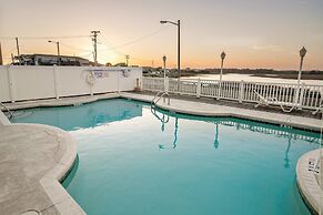 Grand Cayman I Holiday Home 8 bedroom By Affordable Large Properties