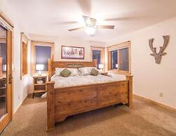 Aspen View Lodge 4 Bedroom Apartment by Key to the Rockies