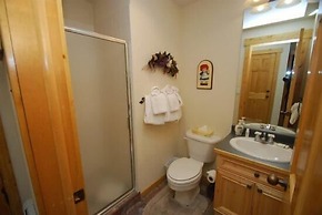 Tenderfoot Lodge 2 Bedroom Holiday home by Key to the Rockies