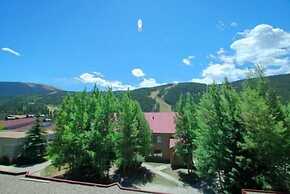 Ski Run Condominiums 2 Bedroom Apartment by Key to the Rockies