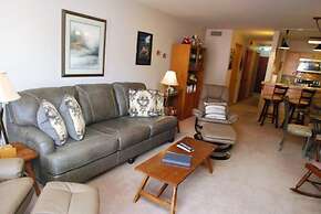 Ski Run Condominiums 2 Bedroom Apartment by Key to the Rockies