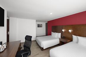 Ramada by Wyndham Tampico Centro